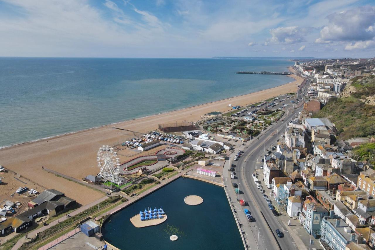 Master Accommodation Suite 2 Sea View With Balcony Hastings Zewnętrze zdjęcie